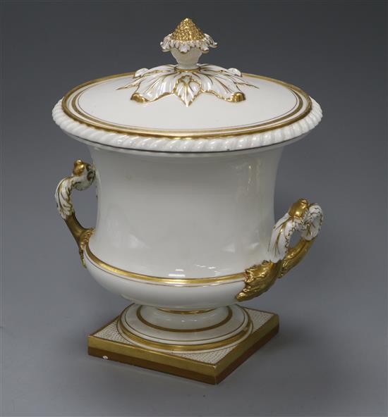 A Worcester Flight Barr and Barr lidded gilt bordered white glazed ice pail, with liner height 27cm